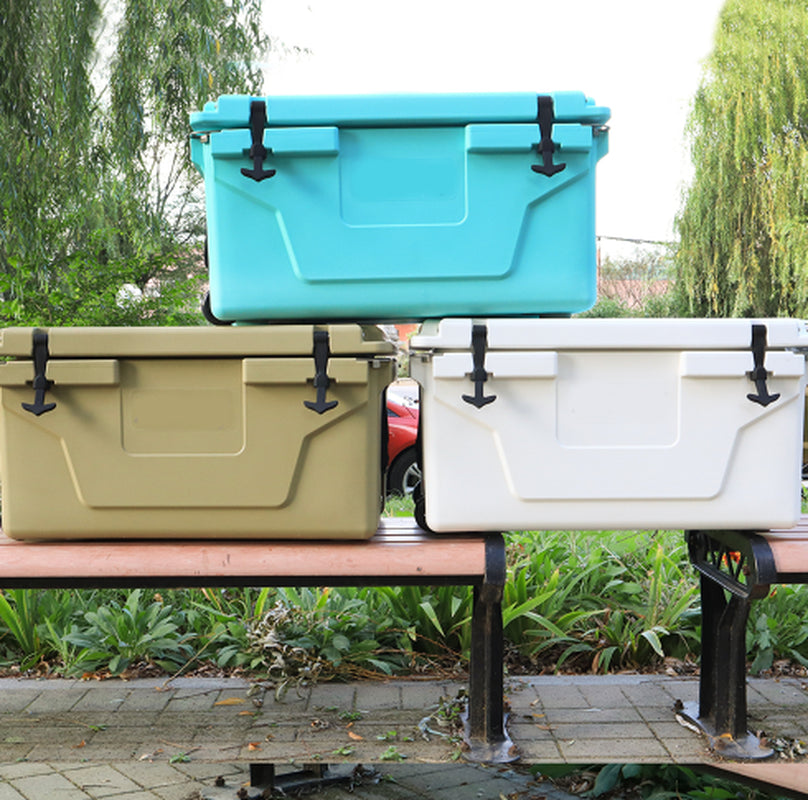 Hot Selling Blue Color 65QT Outdoor Cooler Fish Ice Chest Box Popular Camping Cooler Box